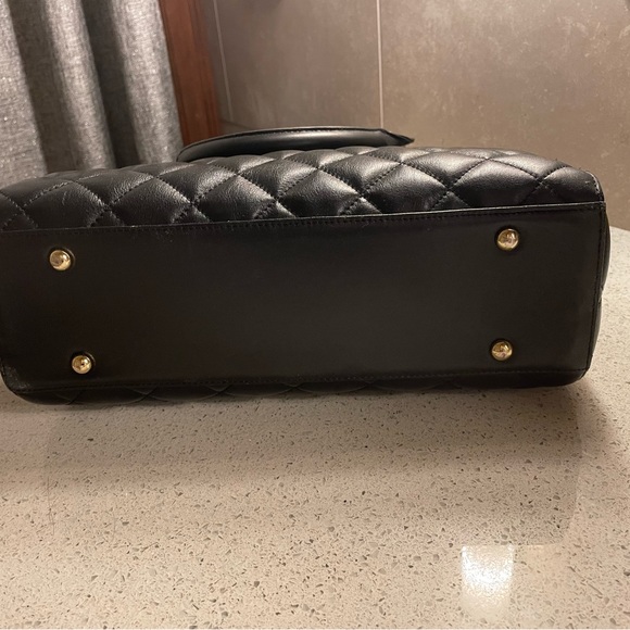 NWT  St John Knits Quilted Leather Handbag top Handel,cross body strap Authentic - Picture 13 of 16